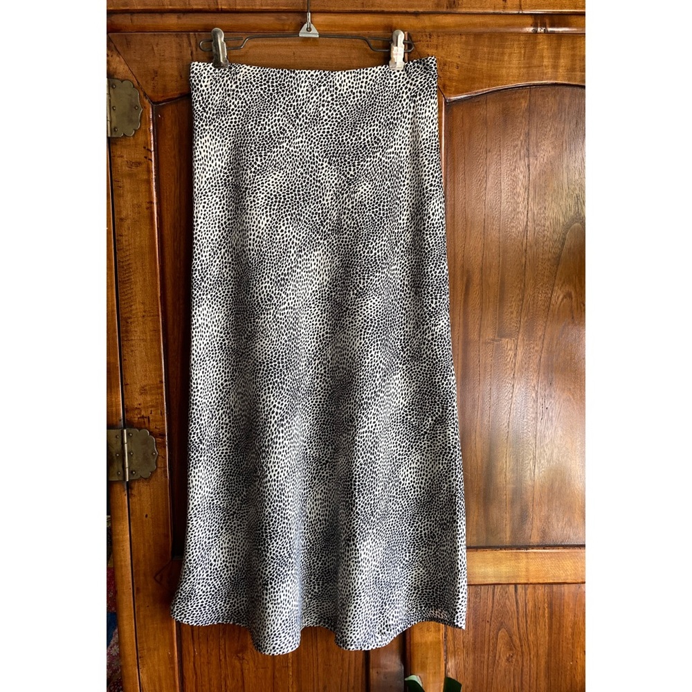 Re:named satin skirt : 90’s vibes : cheetah print - Picture 3 of 11